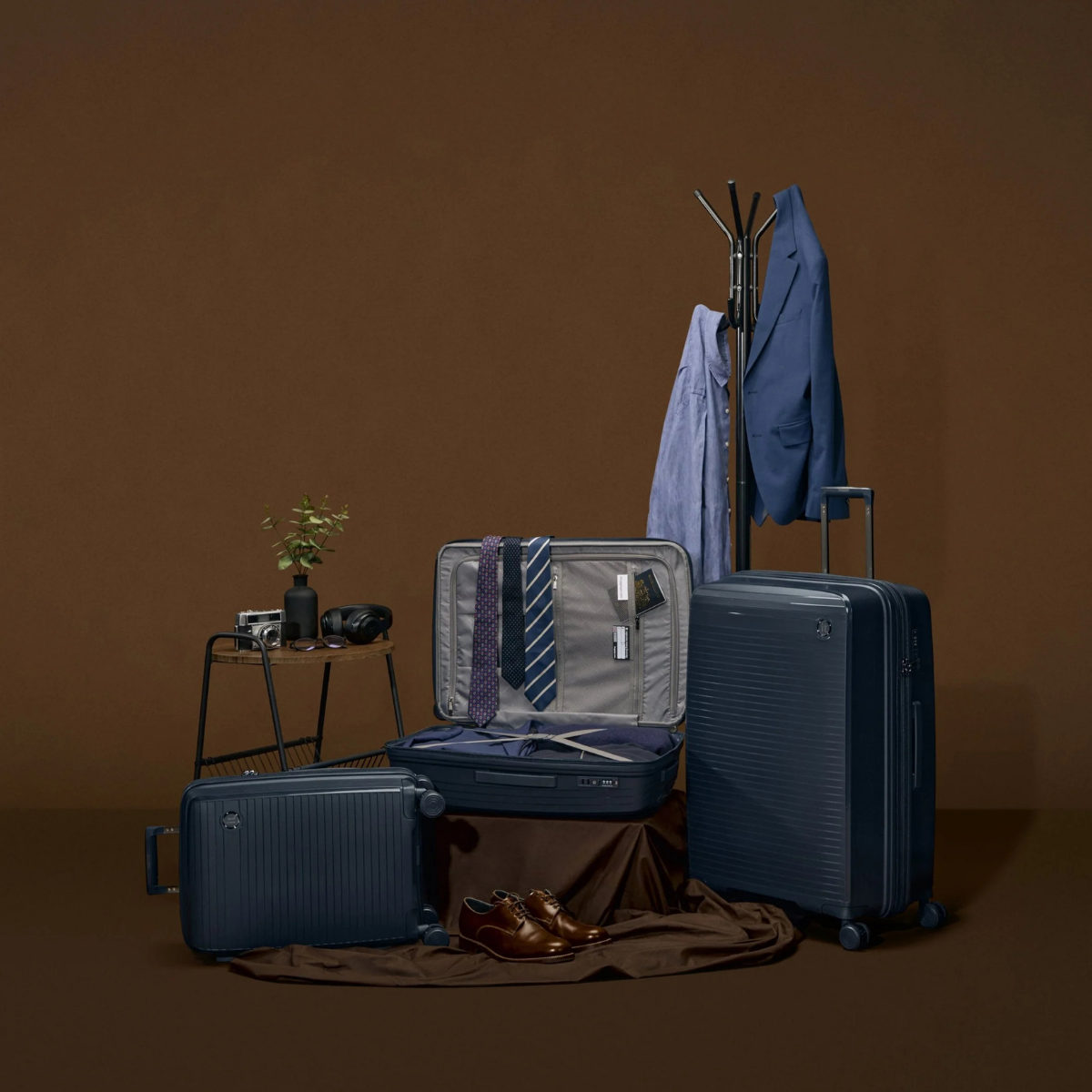It Luggage Spontaneous