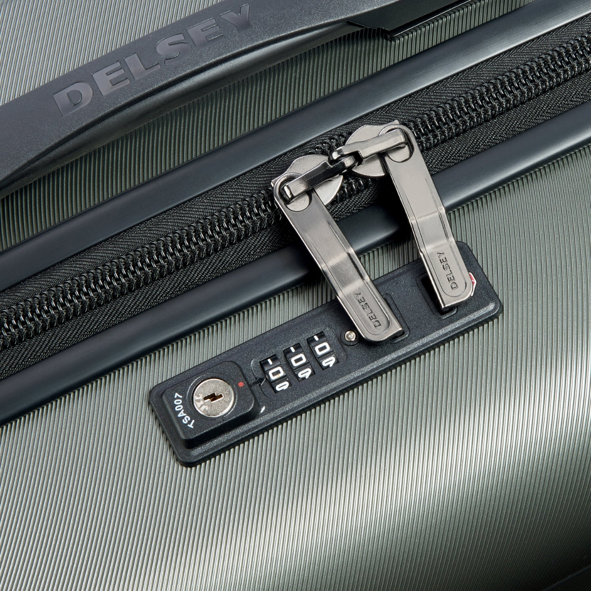 Delsey Comete Plus +