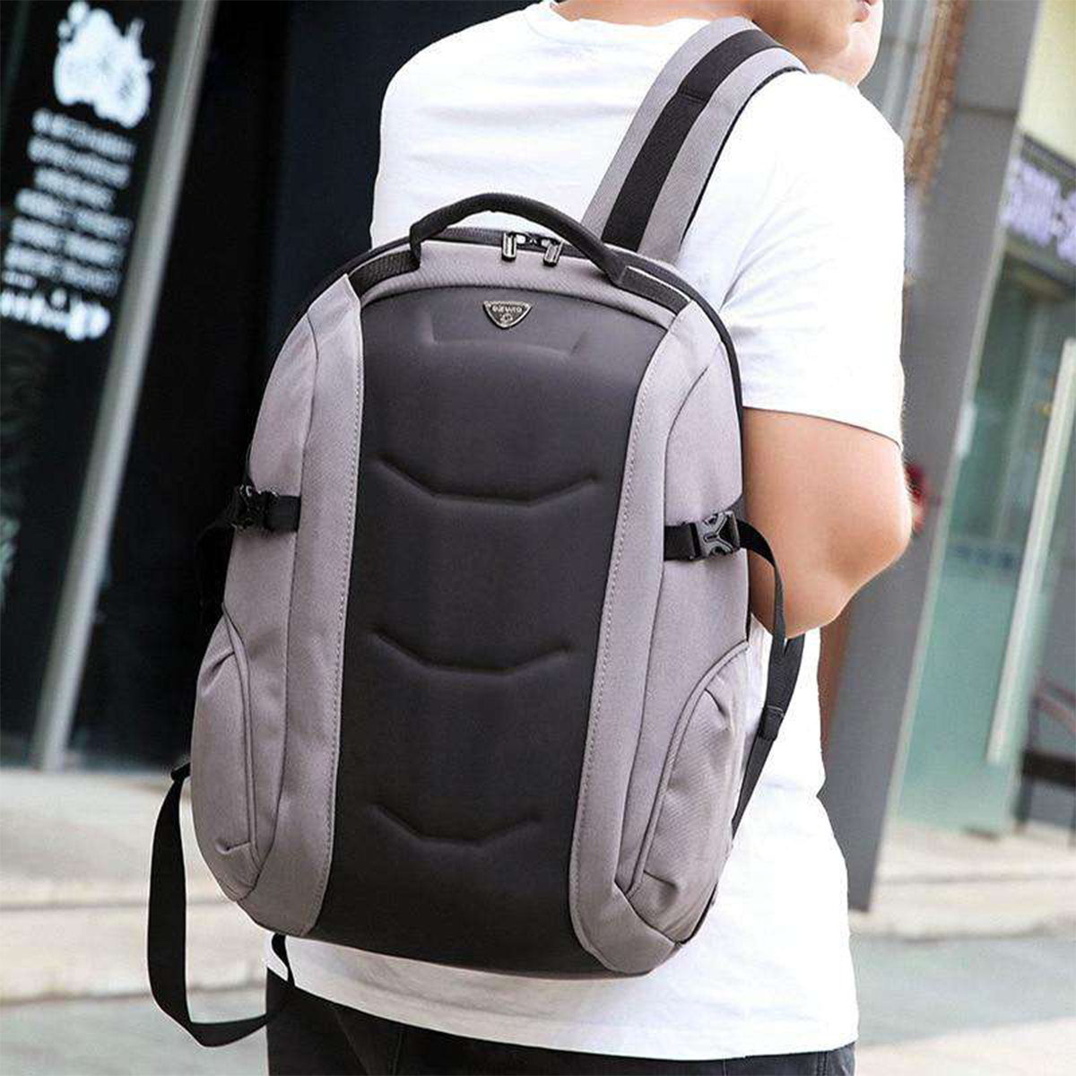 Alpine Ozuko USB Slot Laptop Backpack 18"