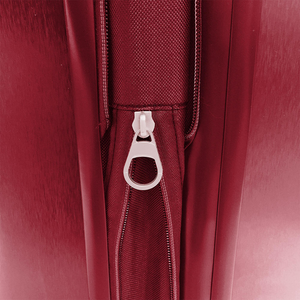 #color_dark red
