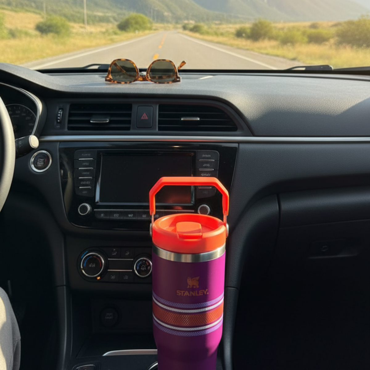 IceFlow Flip Straw Tumbler 30 OZ - Purple
