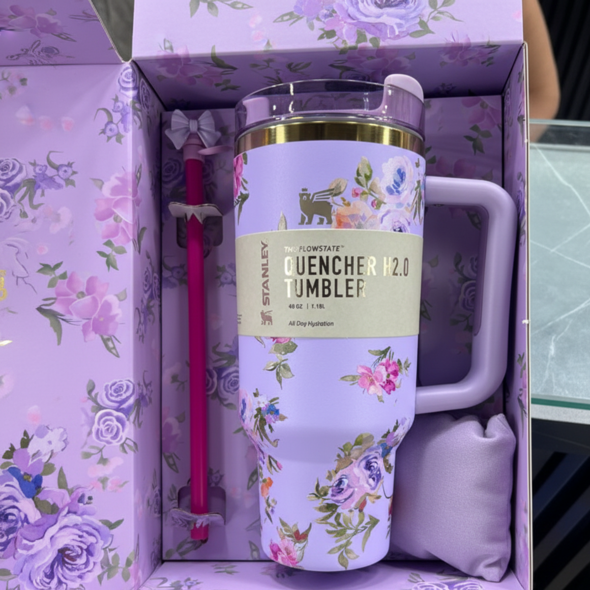 Love Shack Fancy Quencher H2.0 Flowstate Tumbler 40 OZ - Happy Thoughts